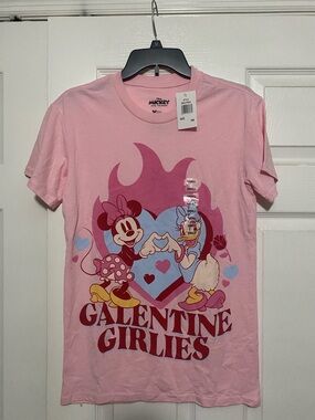 Disney Pink Minnie & Daisy 'Galentine Girlies' Graphic Tee